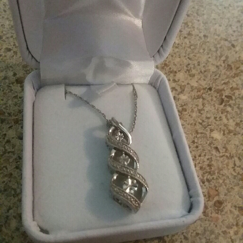 Neclace silver